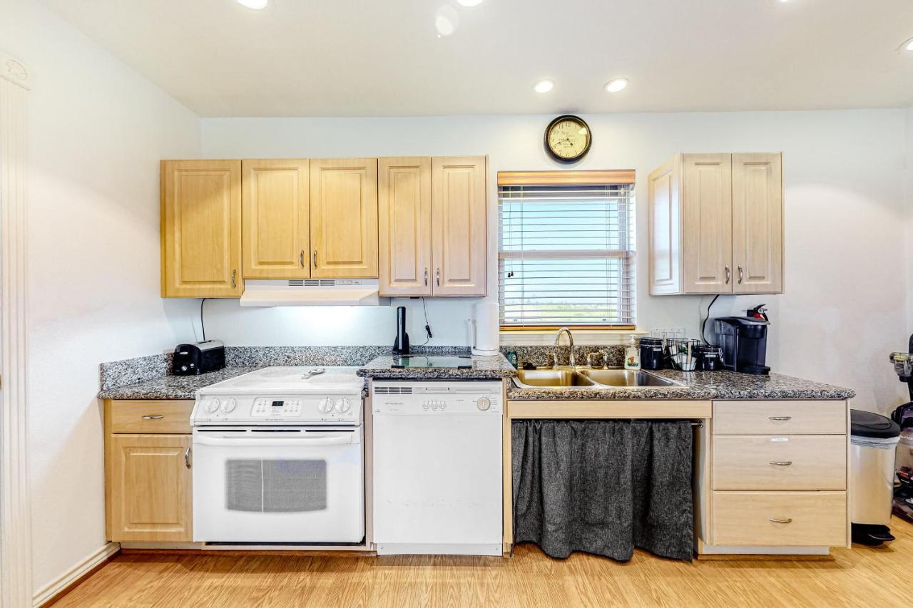 Pleasant Rest Cottage Galveston Bagian luar foto